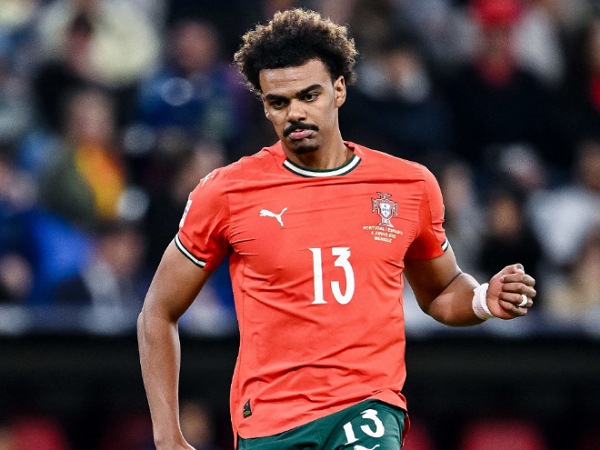 Dortmund Incar Renato Veiga Usai Niklas Sule Cedera Panjang